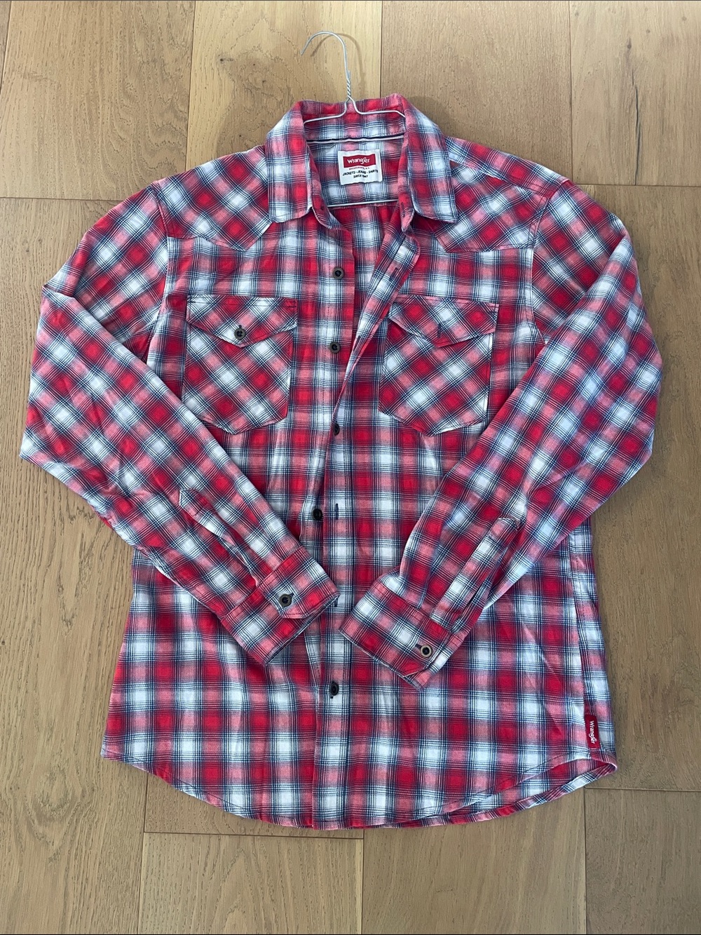 Wrangler Red and White Plaid Men's Button-Down Shirt